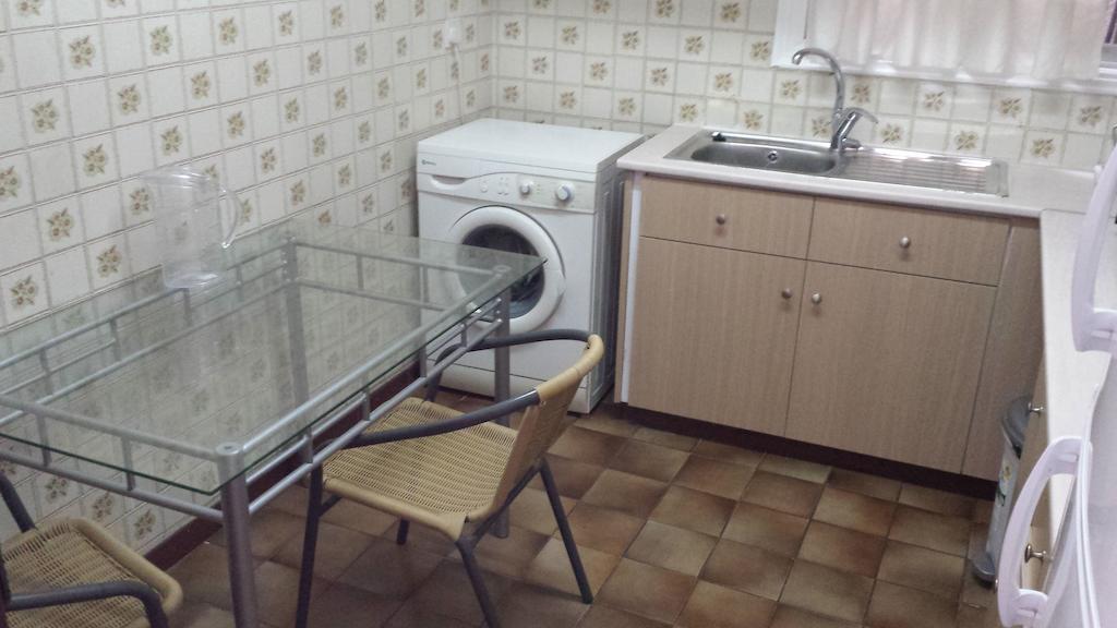 Francis Apartments Larnaca Room photo