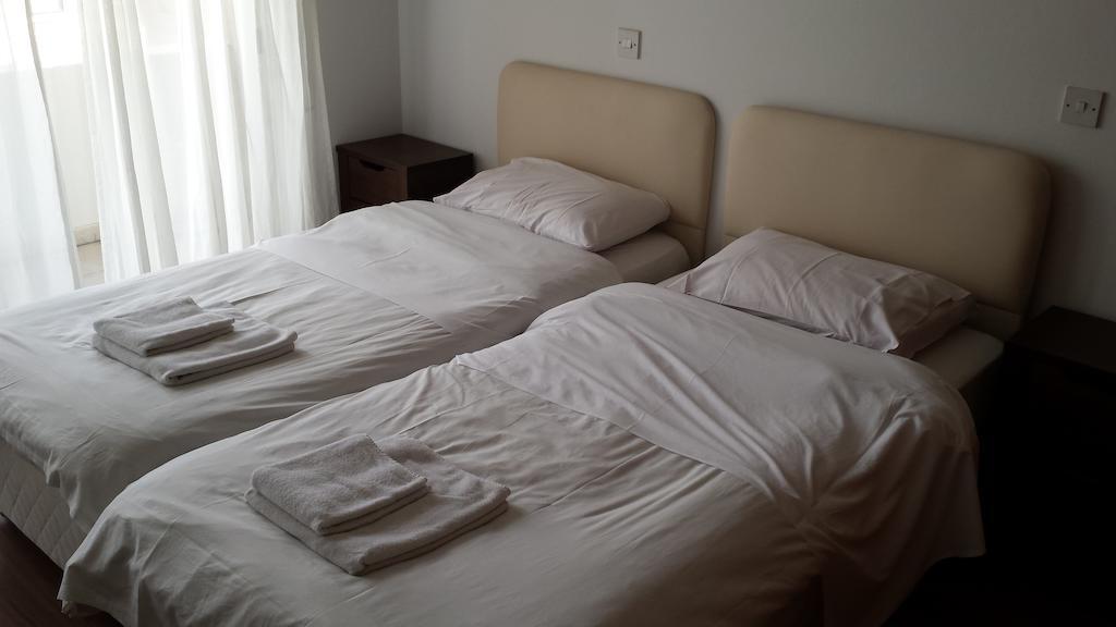 Francis Apartments Larnaca Room photo