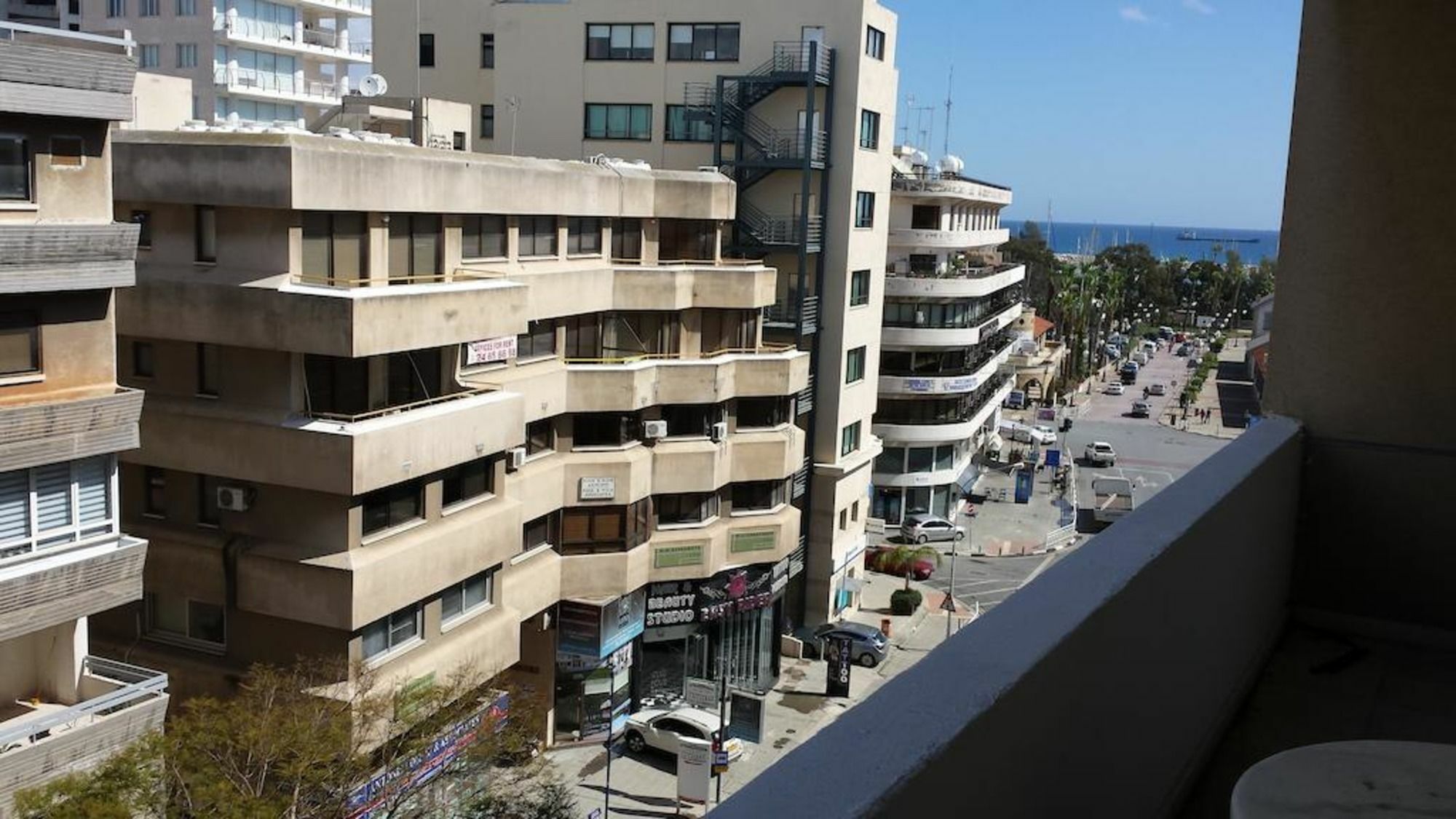 Francis Apartments Larnaca Exterior photo